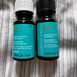 Moroccanoil Treatment for All Hair Types - light and regular